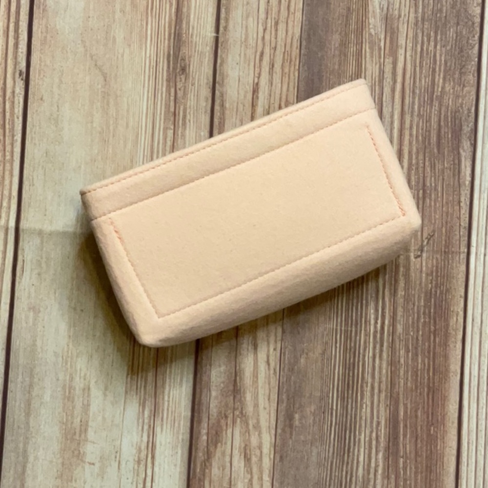 Jenny Krafts Pale Pink Felt Purse Organizer